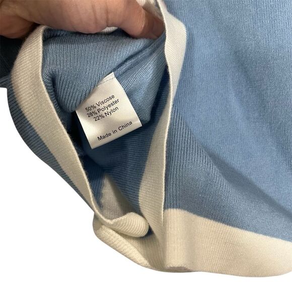 Emerson Lang Blue and Cream Button Front Cardigan Sweater S - Picture 7 of 7